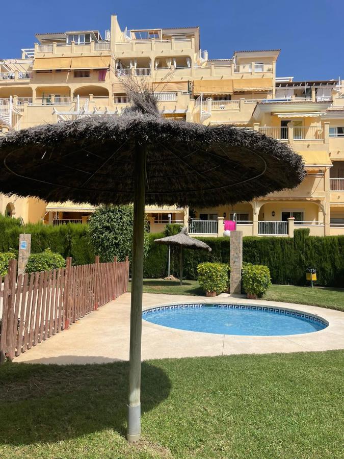 Bed & Breakfast Benalmadena Habitacion En Piso Compartido المظهر الخارجي الصورة