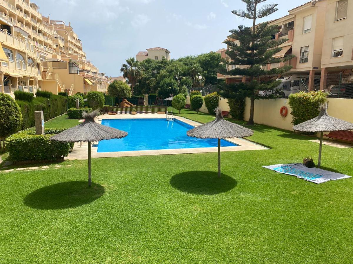 Bed & Breakfast Benalmadena Habitacion En Piso Compartido المظهر الخارجي الصورة